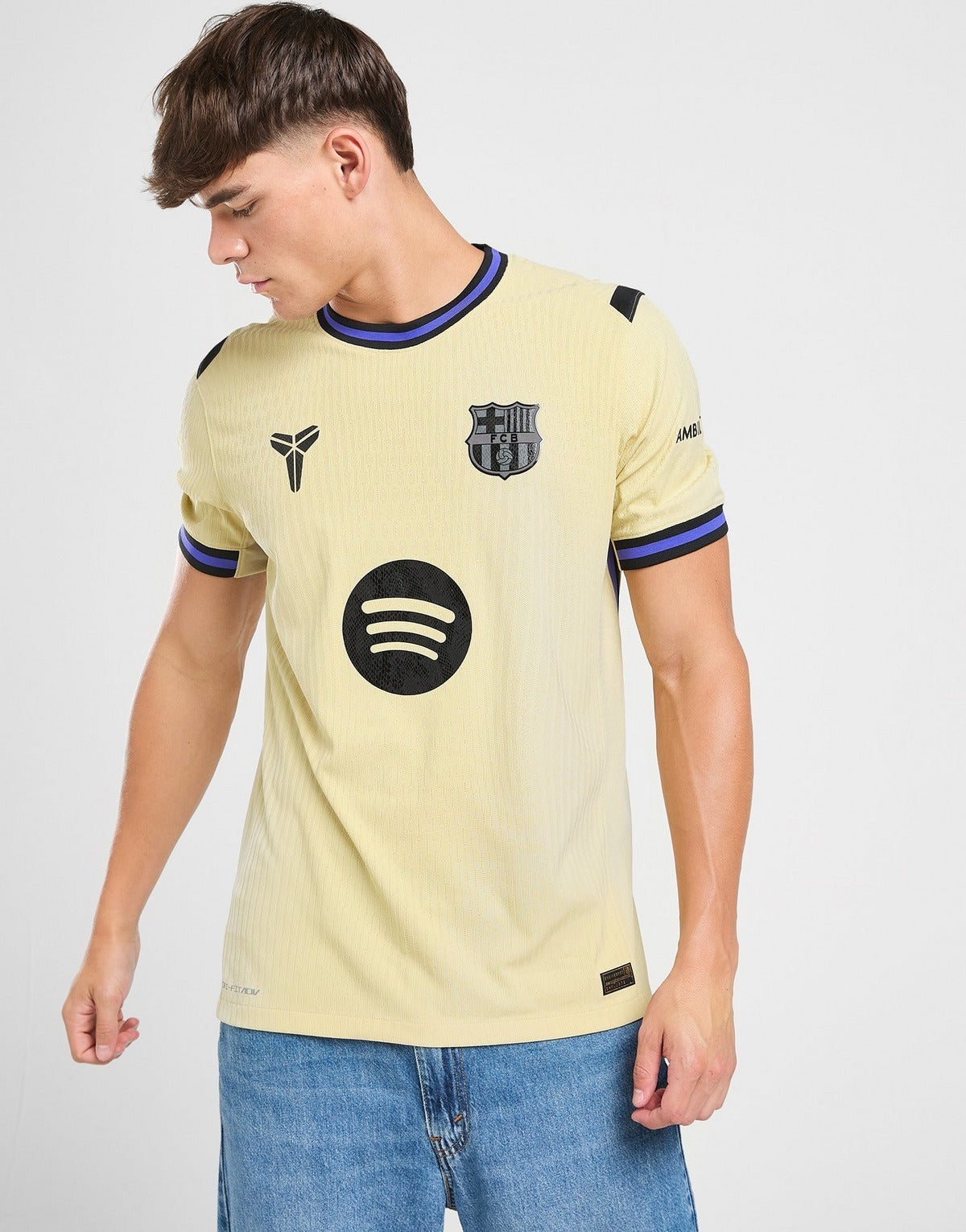 Barcelona 2025/26 Match Away Shirt