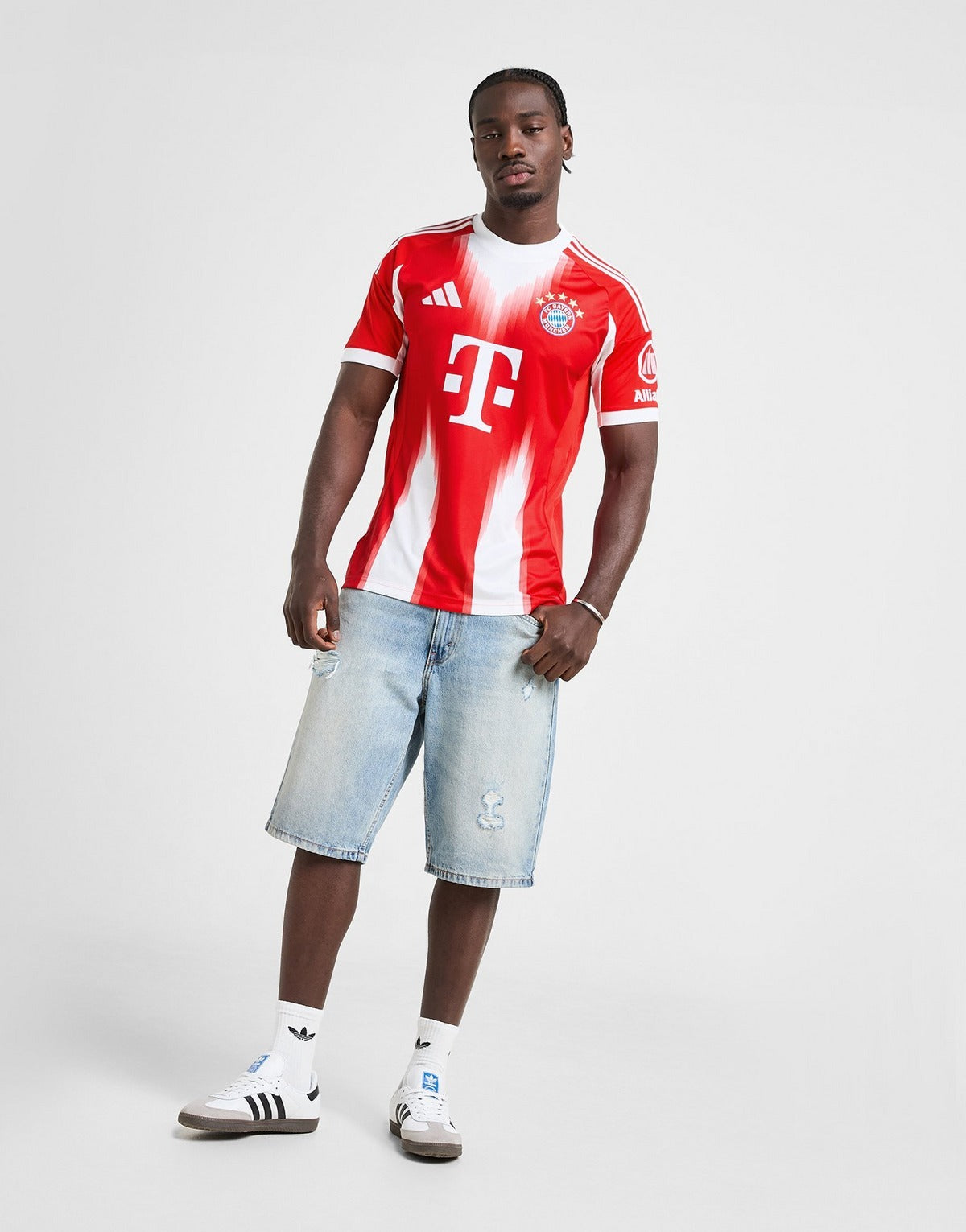 Bayern Munich 2025/26 Home Shirt