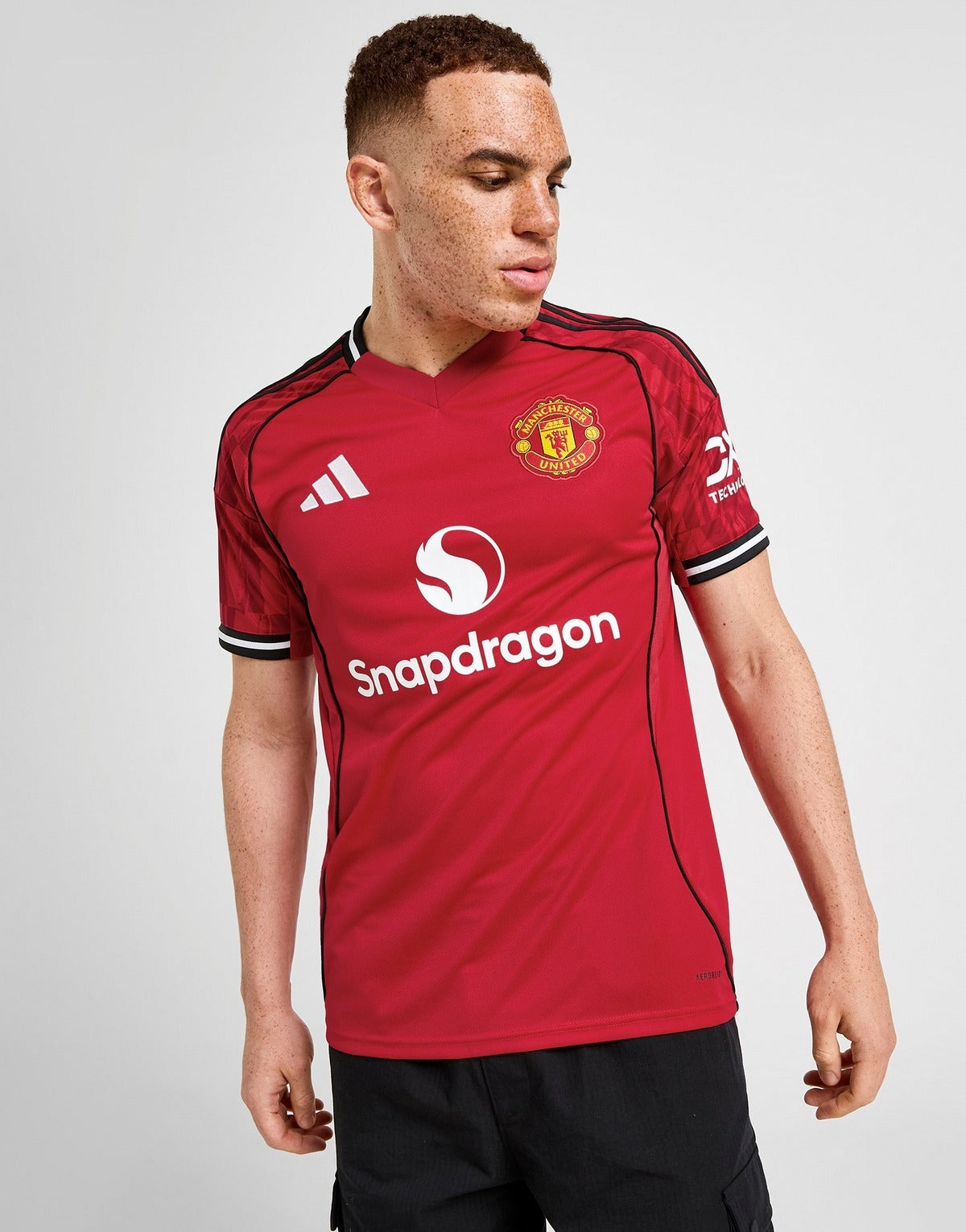 Manchester United 2025/26 Home Shirt