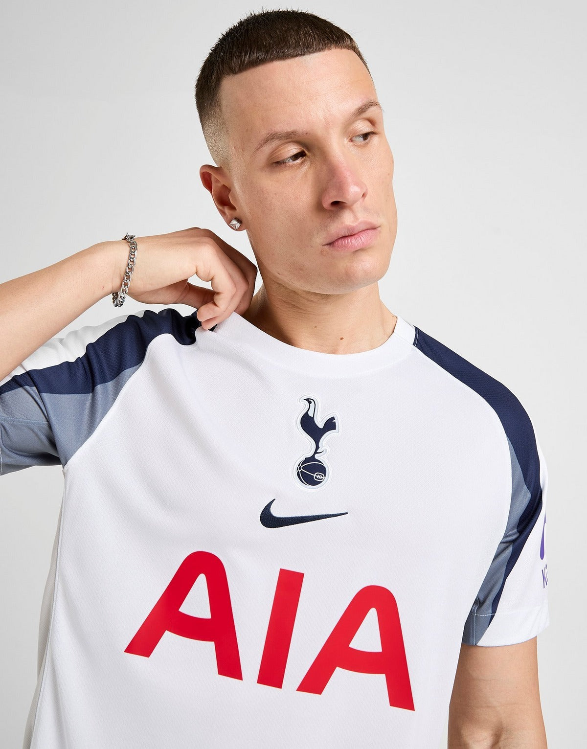 Tottenham Hotspur 2025/26 Home Shirt